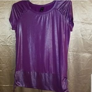 🚨 3 for $18 🚨 Shimmer shirt